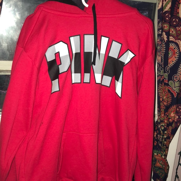 Red and plaid sweatshirt VS - Picture 1 of 1